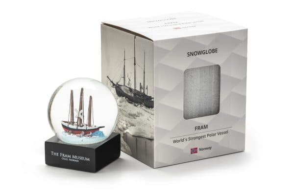 Snowglobe Fram w/box